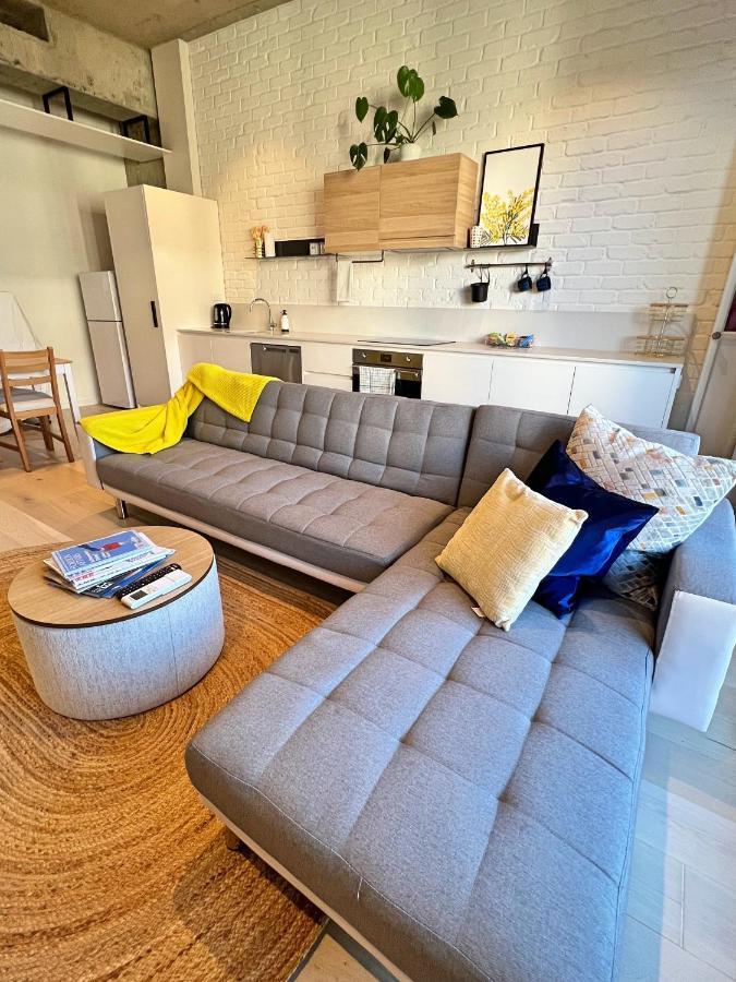 Industrial Yet Modern, 1Bd 1Bth Apt - Woden Phillip Εξωτερικό φωτογραφία