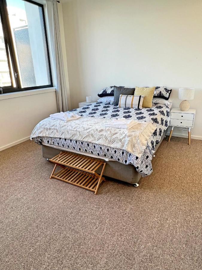 Industrial Yet Modern, 1Bd 1Bth Apt - Woden Phillip Εξωτερικό φωτογραφία
