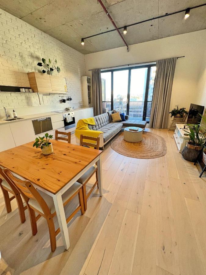 Industrial Yet Modern, 1Bd 1Bth Apt - Woden Phillip Εξωτερικό φωτογραφία