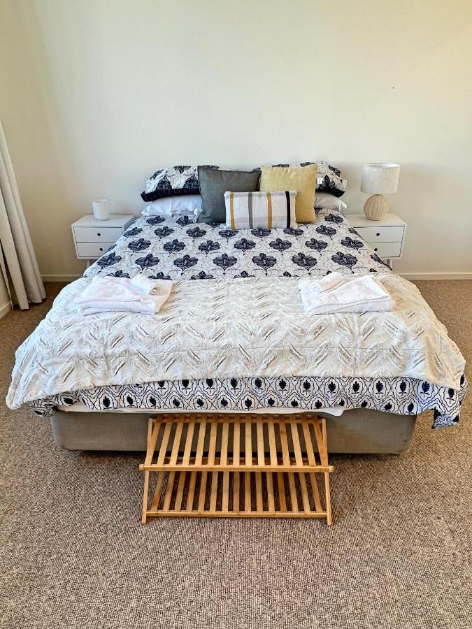 Industrial Yet Modern, 1Bd 1Bth Apt - Woden Phillip Εξωτερικό φωτογραφία