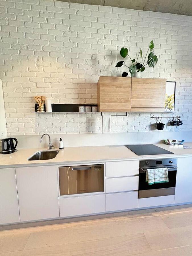 Industrial Yet Modern, 1Bd 1Bth Apt - Woden Phillip Εξωτερικό φωτογραφία